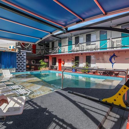 Capitanos Hotell Darwin Exteriör bild