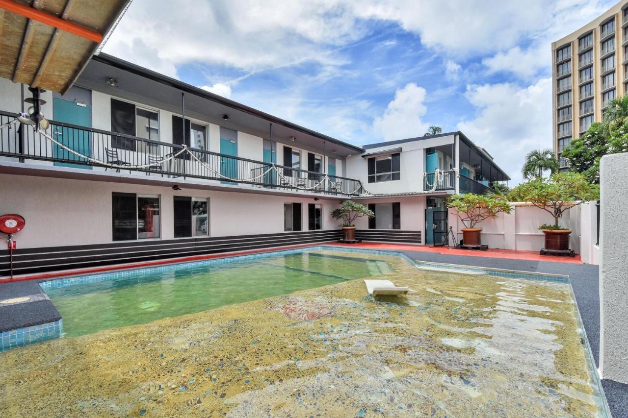 Capitanos Hotell Darwin Exteriör bild